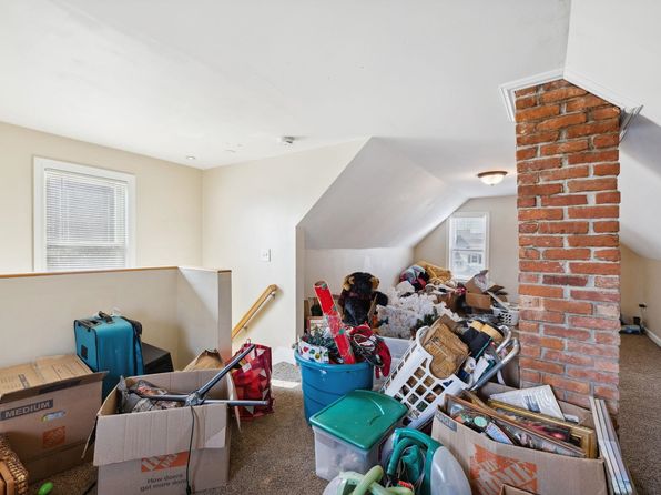 manchester-new-hampshire-95345048 picture