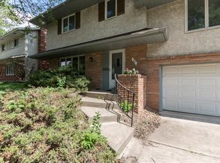 70 Morningside Dr, Saint Paul, MN 55119