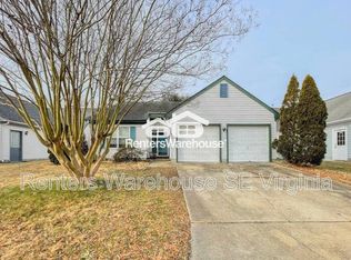 2060 Dove View Dr, Virginia Beach, VA 23464