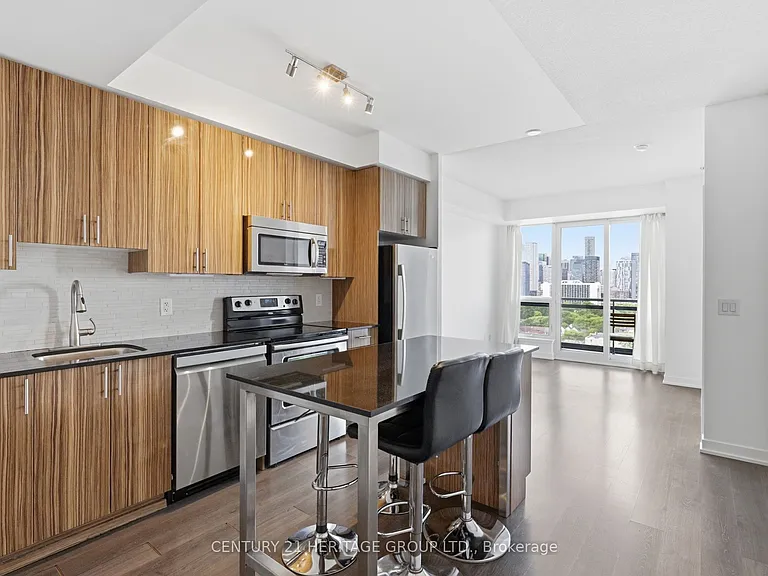 225 Sackville St #1508 — Photo 5