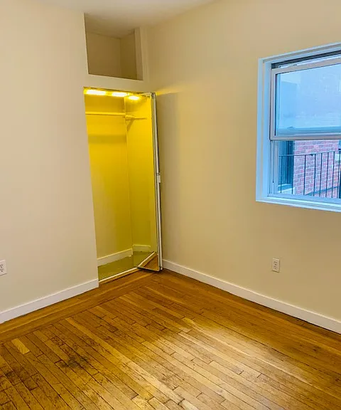 38 Hemenway St #7 — Photo 12