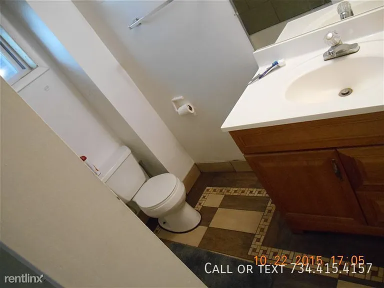 707 S Division St #1-A — Photo 30