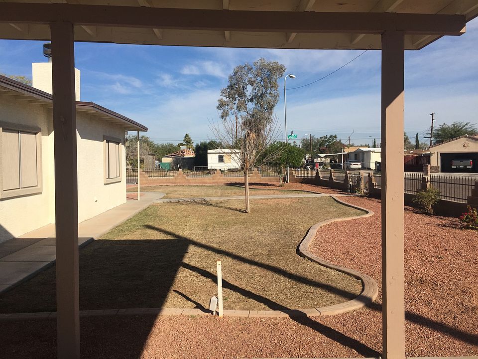 Front Yard/Side Yard