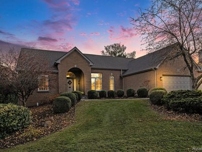 4019 Pine Ridge Ct, Fenton, MI, 48430