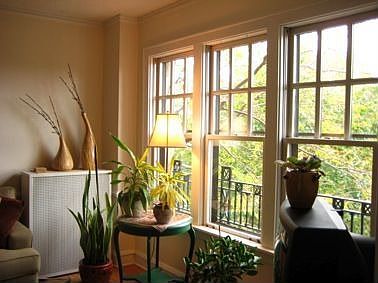 3rd image of 2322 N Lincoln Park W APT 3A