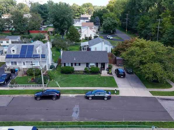 1318 Ohio Ave, Morrisville, PA 19067