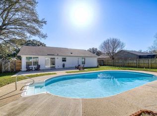 1265 Sanibel Ln, Gulf Breeze, FL 32563