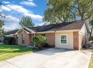 5106 Tavenor Ln, Houston, TX 77048