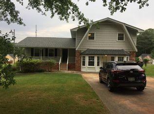 157 Gregory Trl, Lawrenceville, GA 30043