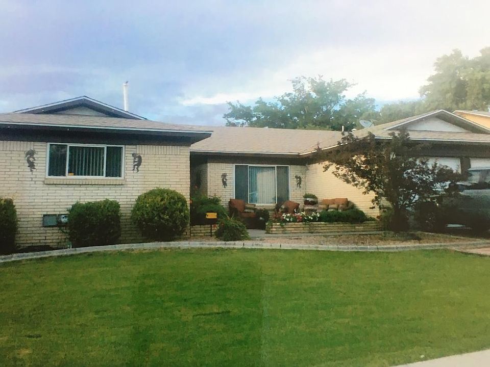1st image of 4737 Oahu Dr NE