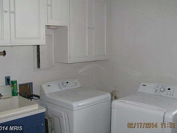 3rd image of 507 Laurel Ave