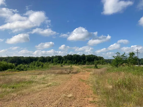 2713 W Matthews Trl, Jonesboro, AR 72401