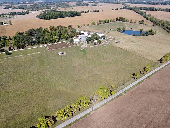 4th image of 6810 E Us Highway 35