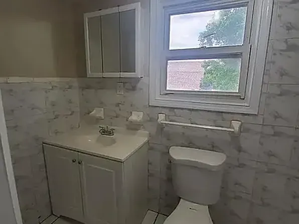 202 Brookdale Ave, Newark, NJ