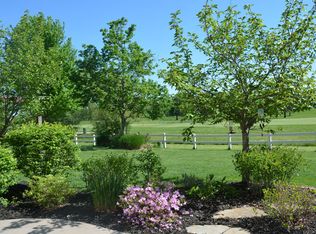 2854 Dardenne Links Dr, Dardenne Prairie, MO 63368