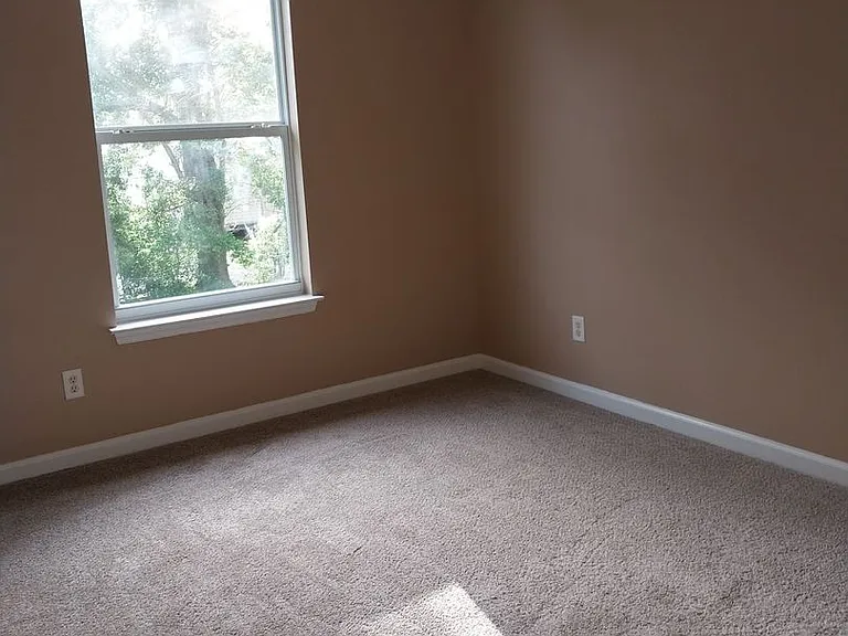 208 Callaway Chase Ln — Photo 34