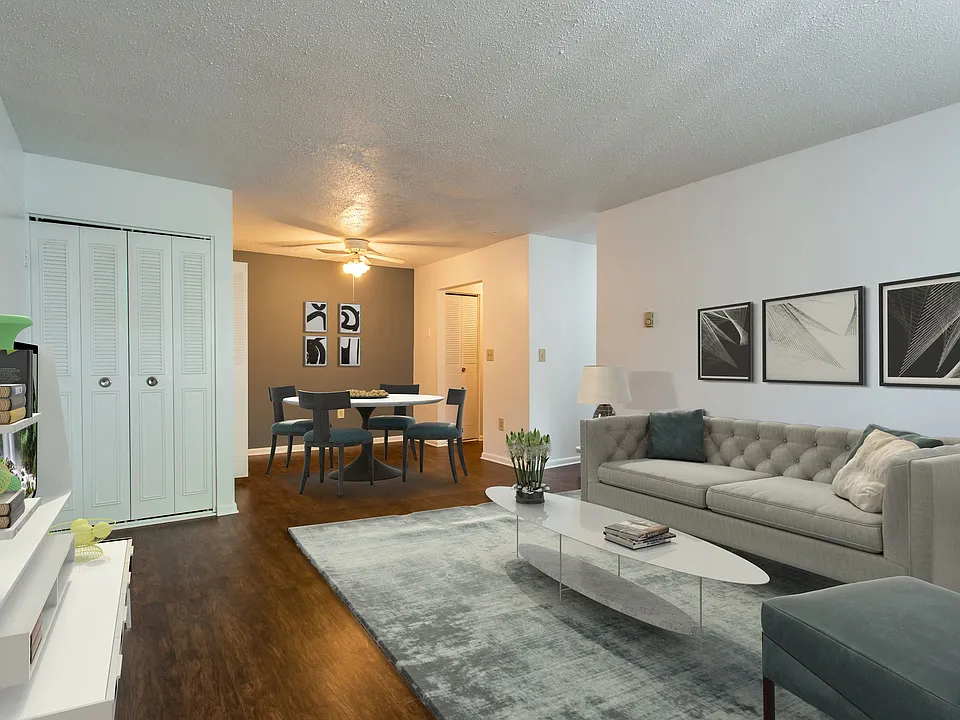 Highland Club Apartments