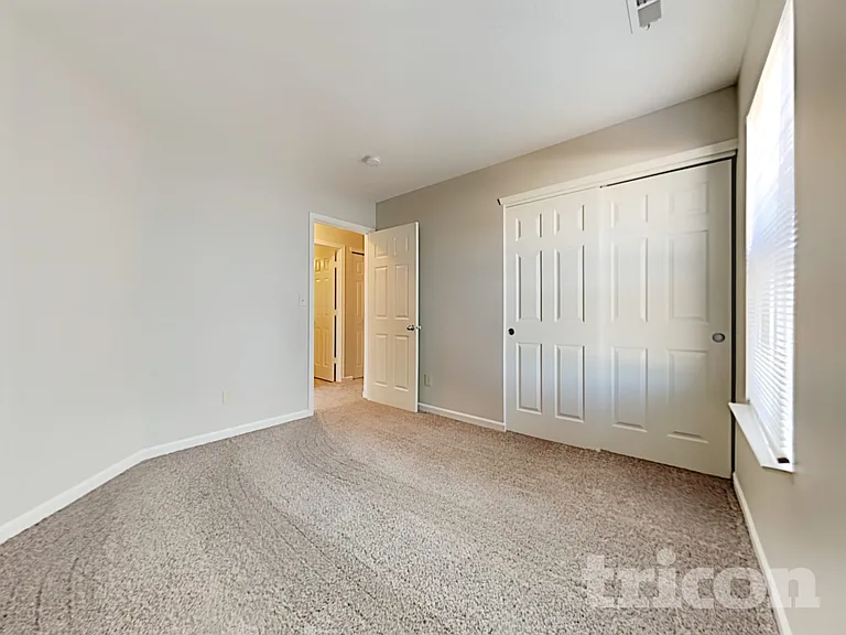 1420 Pencross Ln — Photo 12