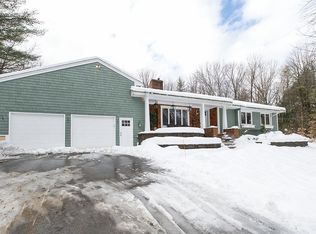 11 Maple Ave, Deerfield, NH 03037