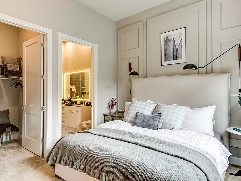 Model Bedroom
