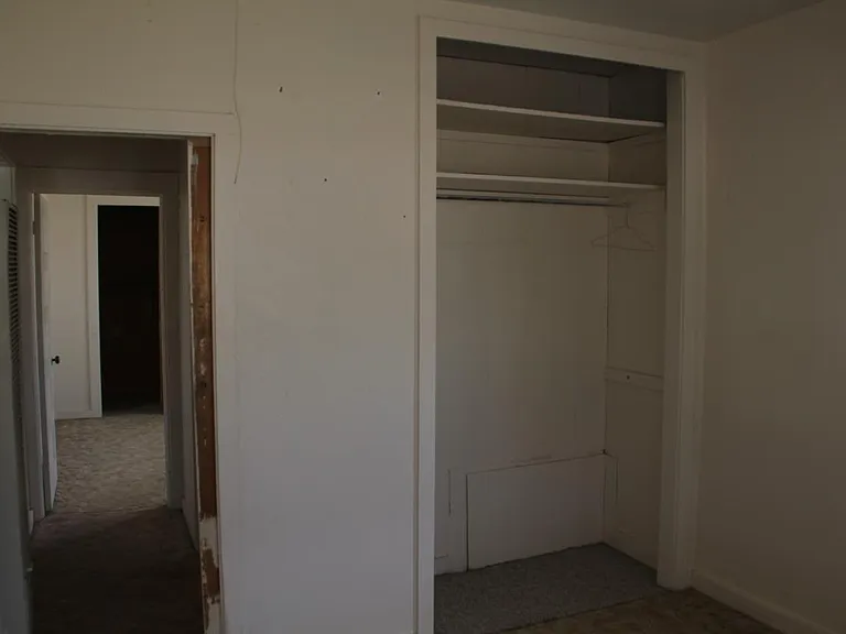 817 W University Dr — Photo 10