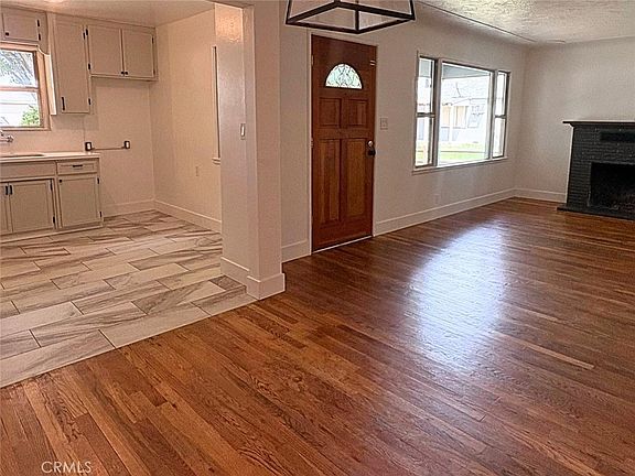 4th image of 2408 Lilac Ct