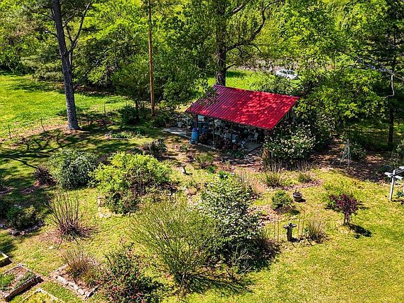 4th image of 487 Hackworth Rd