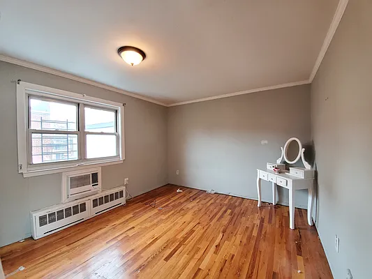 Rented by Astoria Realty | media 5