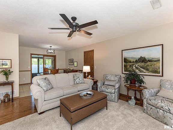 4th image of 1814 E 38th Street Ct #4B