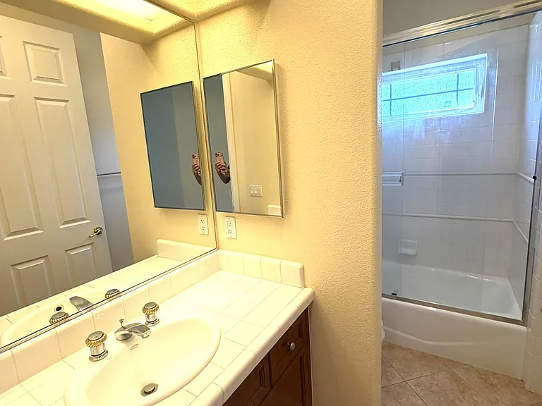 1322 Sonia Ct — Photo 28