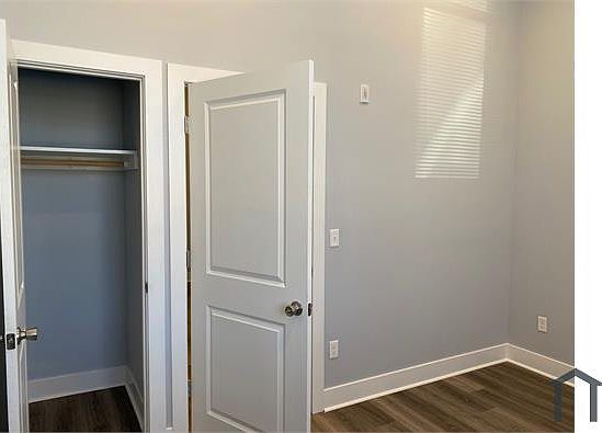 2nd image of 802 N 41st St APT 1