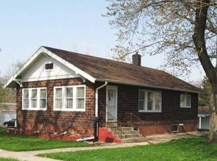 515 N 7th St, Forest City, IA 50436