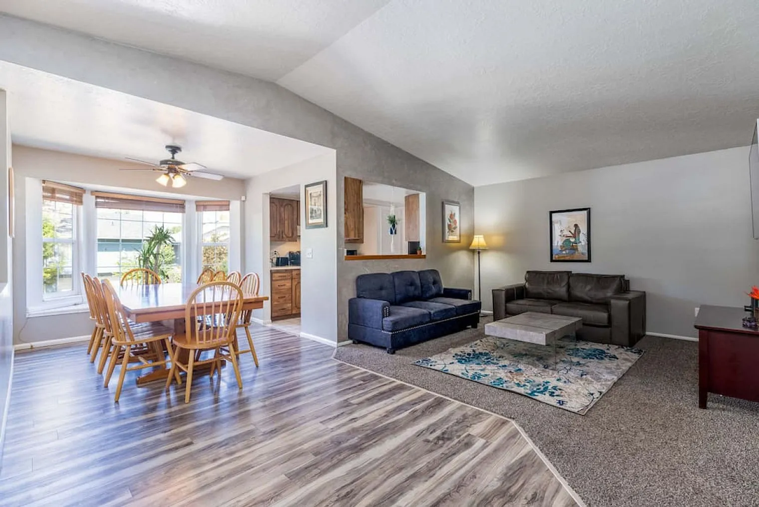 5 bed, 2.0 bath, 1991 sqft, $4,488 — Photo 3