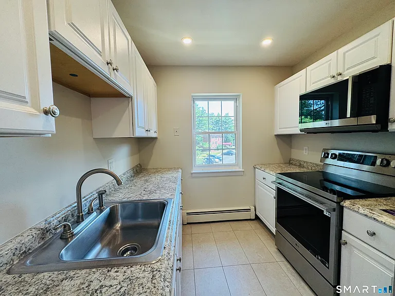 1070 New Haven Ave #72 — Photo 5