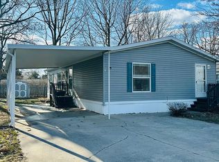 2524 S Crossway Ln, Mount Pleasant, MI 48858