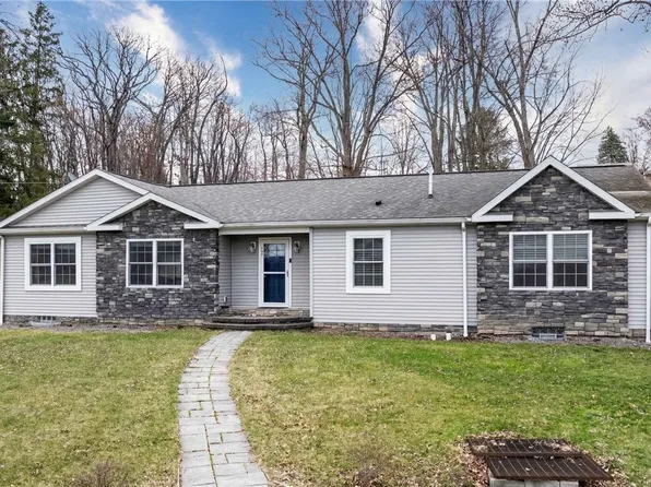 4901 40th Ave, New Brighton, PA 15066