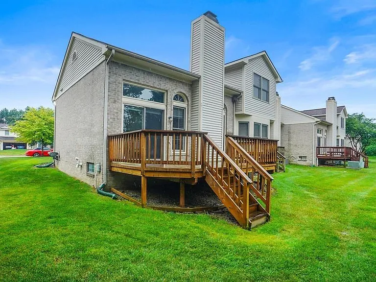 24267 Weathervane Ct — Photo 26