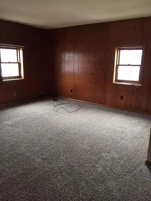 24 Pierce Ave APT B photo 1