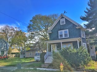 35 Arnold Rd #1, Quincy, MA 02171