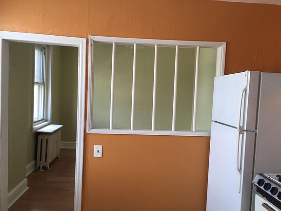 2nd image of 1101 Cantrell St Floor 2-1B