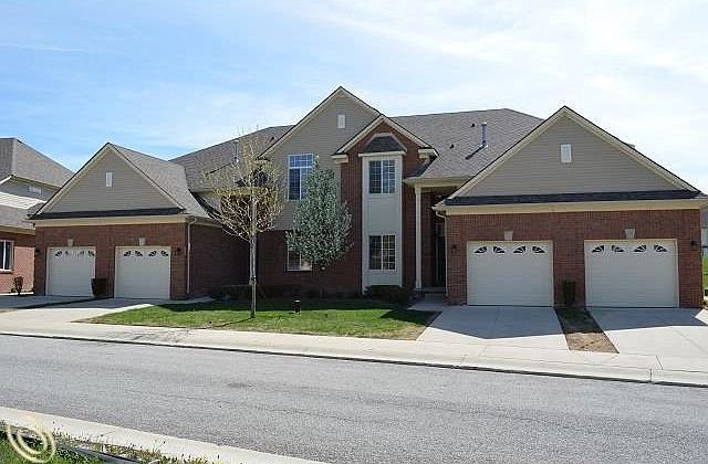 1st image of 29355 Woodpark Cir