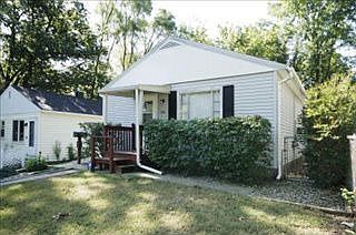 2nd image of 243 Burr St