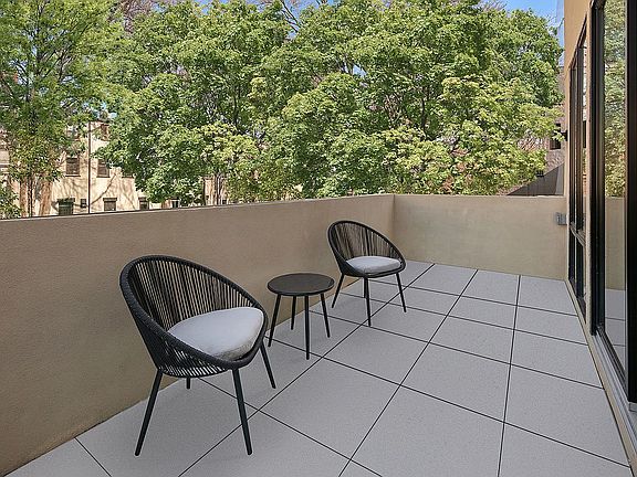 5th image of 381 Bergen St #2