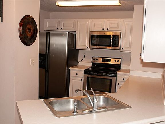 4th image of 350 Emerald Forest Blvd APT 7201