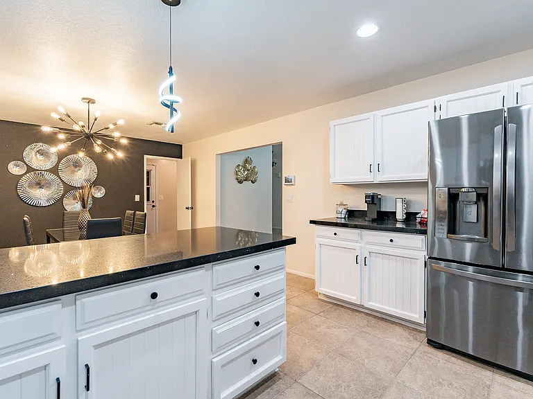 3911 W Desert Cove Ave — Photo 14