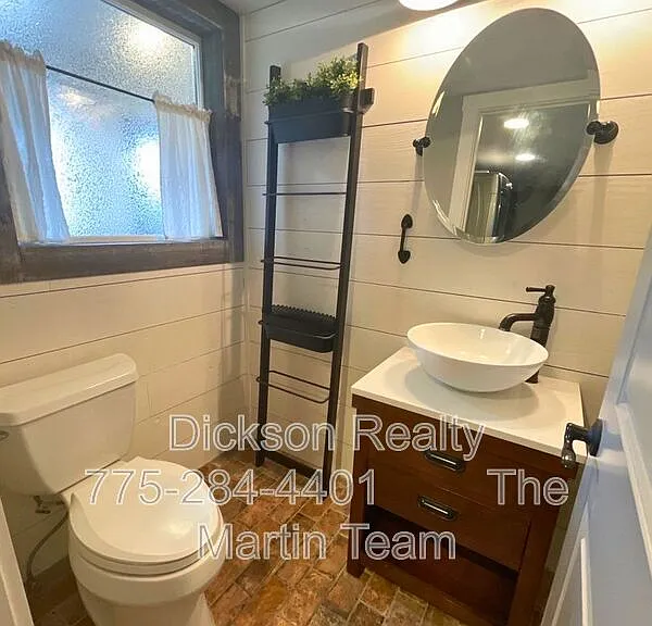 2205 Stowe Dr — Photo 10