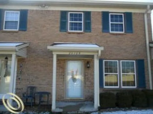 20109 Cumberland Ct #20, Brownstown, MI 48183