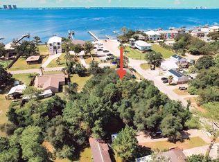 1032 Shady Pine Dr, Gulf Breeze, FL 32563