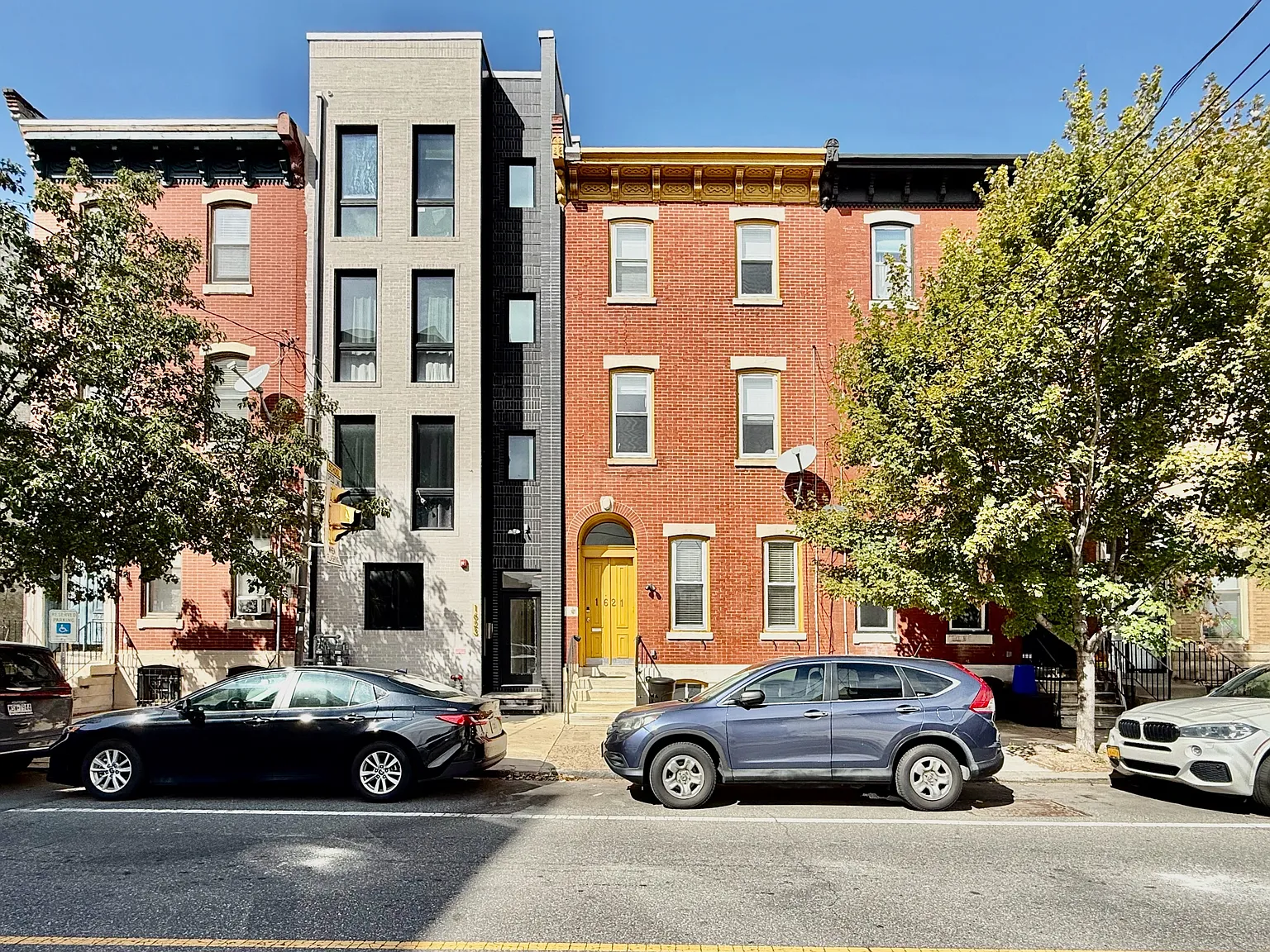 1621 Christian Street - 1st Floor — Photo 1