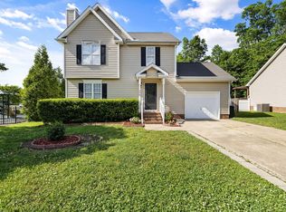 208 Texanna Way, Holly Springs, NC 27540